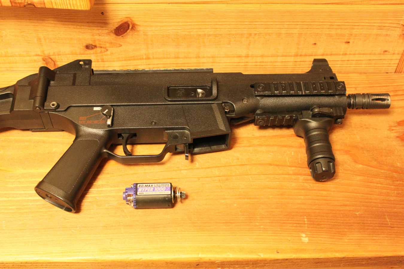 Ump45のハイサイクル化 セクターチップ取付 二重給弾とマガジン清掃 Dag Kfz222