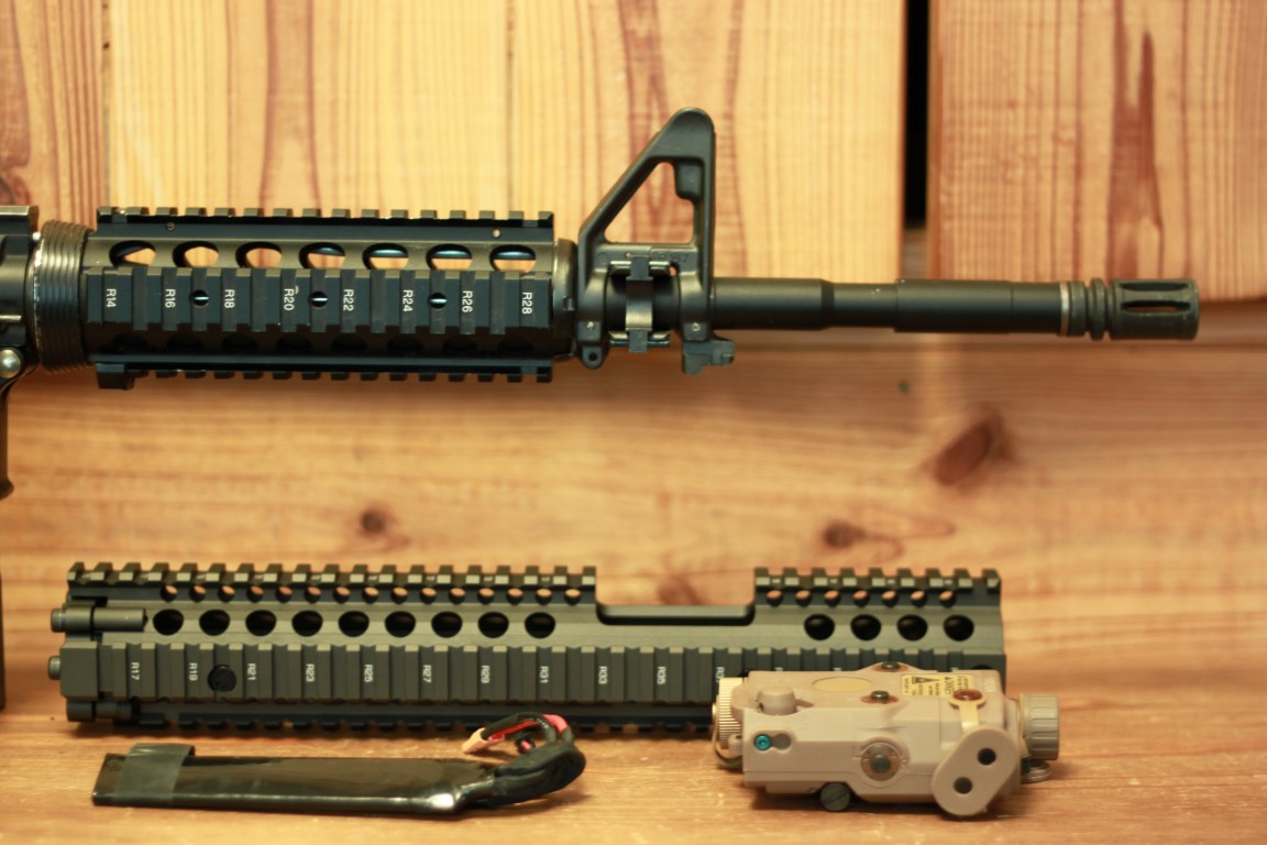 実物 Daniel Defense DDM4ハンドガード9インチ（香港マニア エアガン 